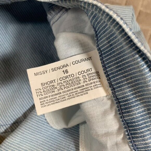 Gloria Vanderbilt Women 16 Denim Jeans Blue Striped Amanda Straight Crop Coastal - Picture 6 of 12